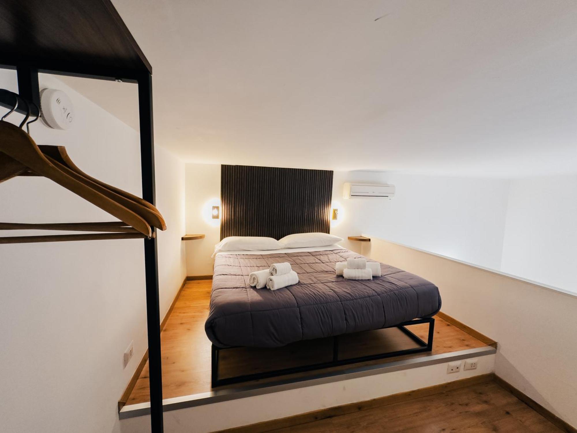 Ale & Tizy House Bed and Breakfast Napels Buitenkant foto